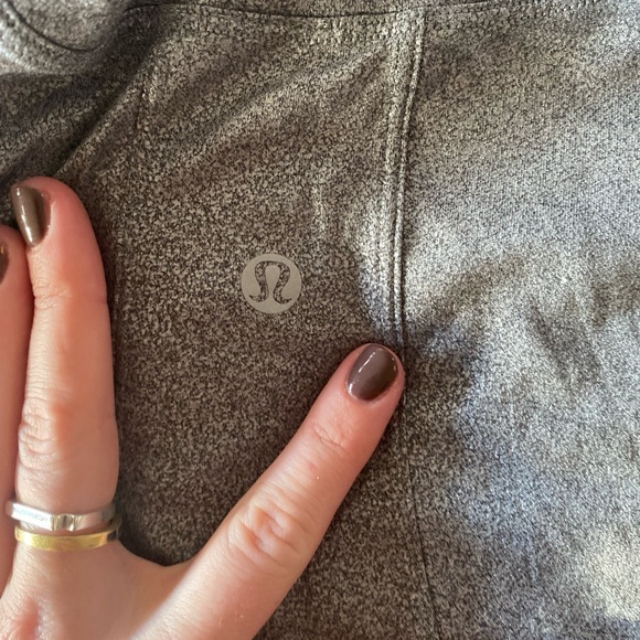 Lululemon Foil Tank - Picture 4 of 7